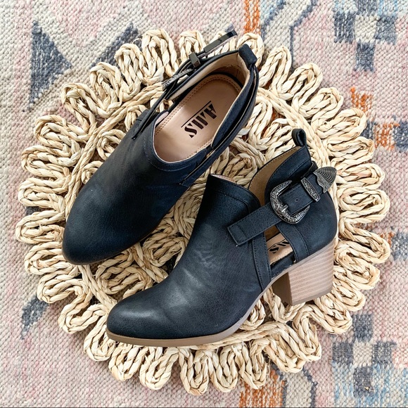 Silver Buckle Boho Cut Out Ankle Booties - Picture 2 of 2